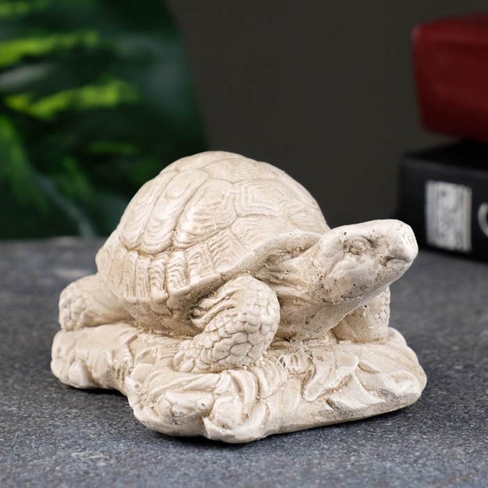 Статуэтка "Черепаха на камне" слоновая кость - фото 94534