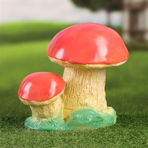 Садовая фигура "Семейка грибов" 20 см