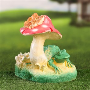 Садовая фигура "Лягушка на грибе" 30 см