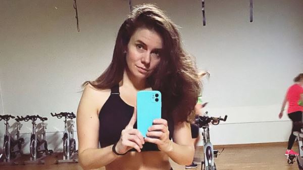 Песня не по вкусу: актрису Кристину Цветкову избили в фитнес-клубе из-за музыки