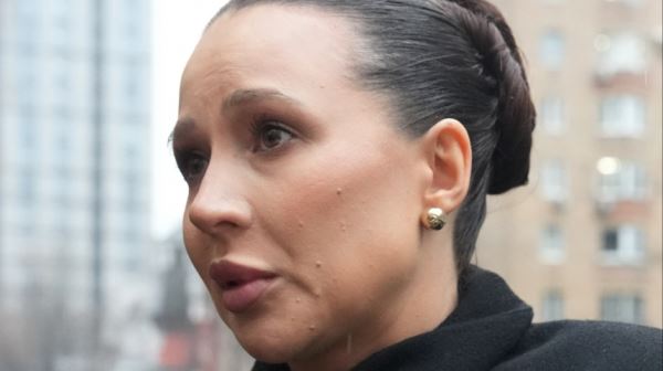 Беременная блогер Лерчек продолжит участвовать в судебных заседаниях