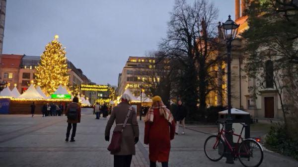 Уже не Рождество: как в Европе отметили главный праздник года