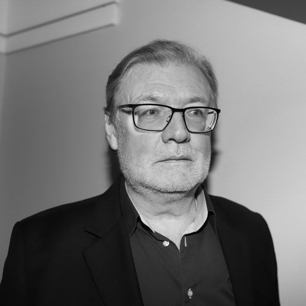 Умер актер Владимир Симонов