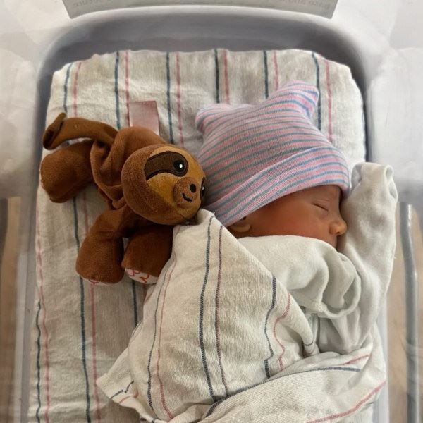 Анна Курникова и Энрике Иглесиас вновь раз стали родителями