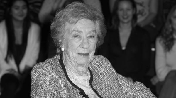 В Британии в возрасте 96 лет скончалась пережившая холокост Ева Шлосс